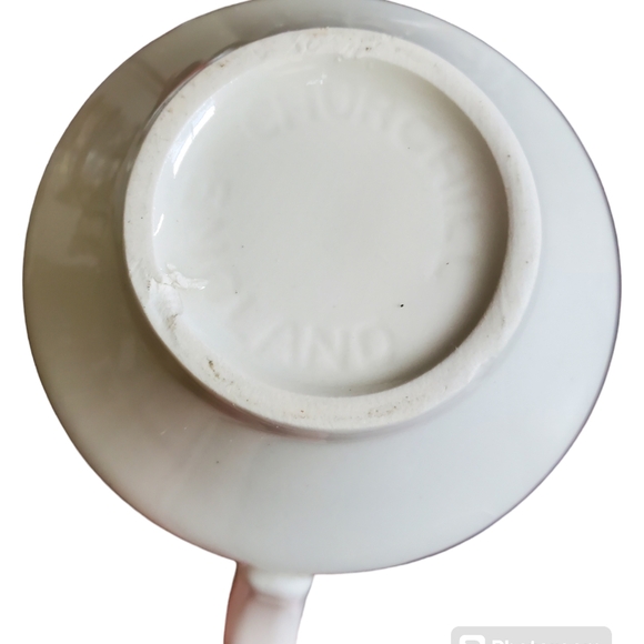 Vintage Churchill England Blue Willow Large Flat Cups ~ Set Of 4 Pre-Owned - Picture 11 of 16